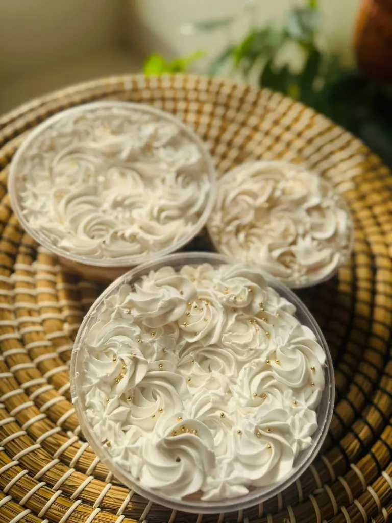 Premium Vanilla Tub Cake