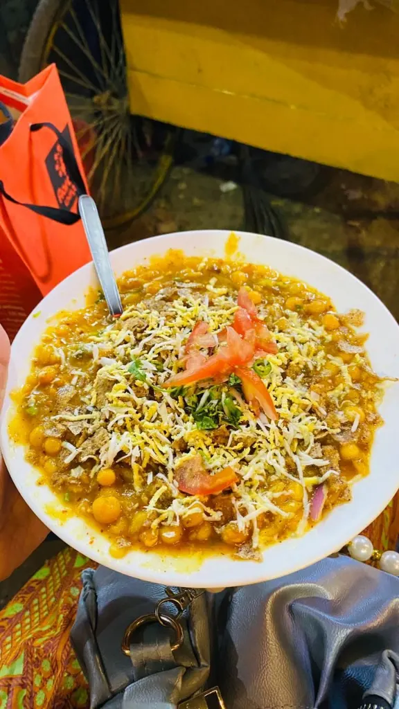 Special chotpoti