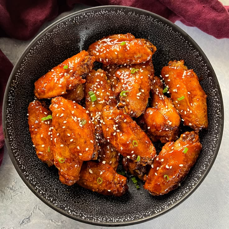 chicken wings : 6 piece
